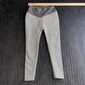 TikTok Leggings. Size Small Women's. Honey Comb